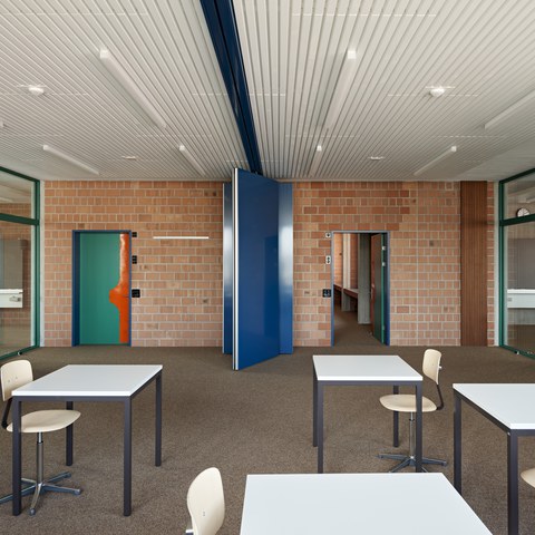 Schulhaus Röhrliberg, Schulbereich